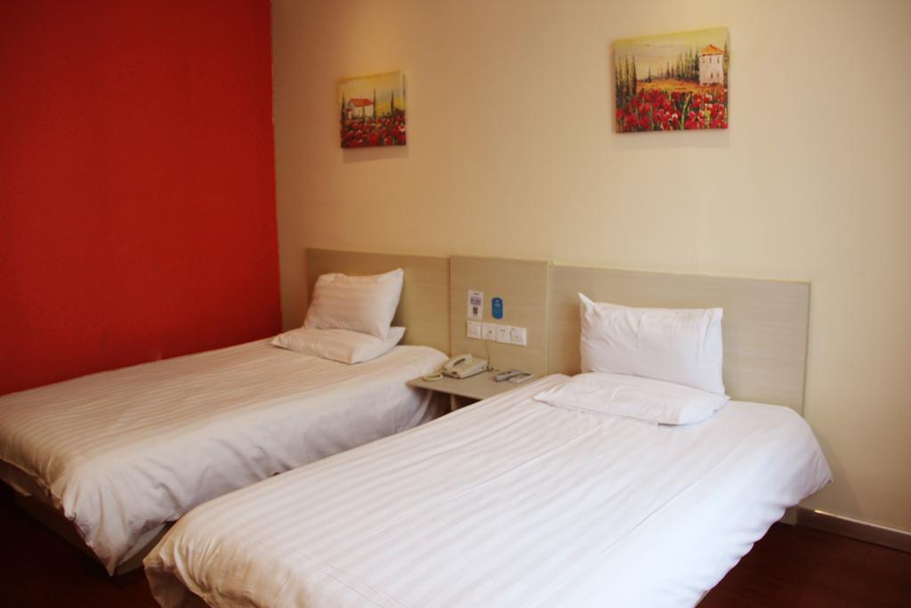 Hanting Hotel Ji'Nan Jiefang Road 2Nd Цзинань Номер фото