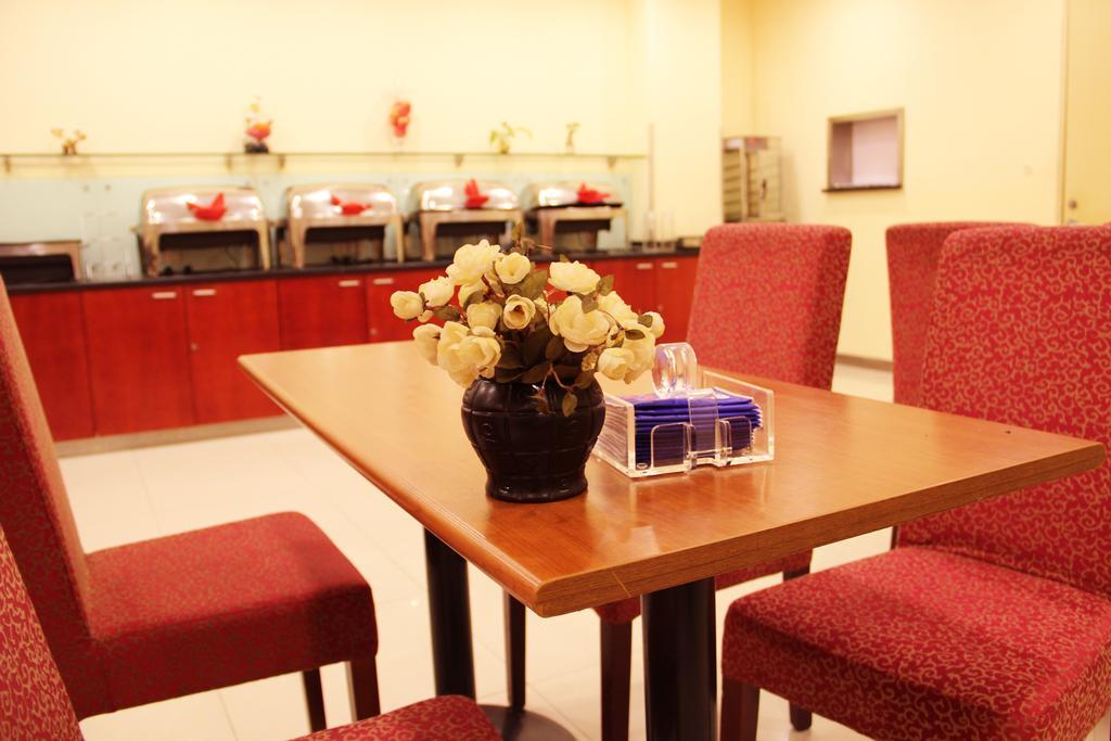 Hanting Hotel Ji'Nan Jiefang Road 2Nd Цзинань Номер фото